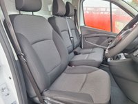 USED 2022 72 RENAULT TRAFIC 2.0 dCi Blue SL28 Business Panel Van 5dr Diesel Manual L1 H1 Euro 6 (s/s) (150 ps) 2 KEYS/3 SEATS/READY TO GO