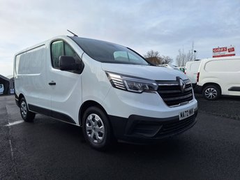 2022 RENAULT TRAFIC