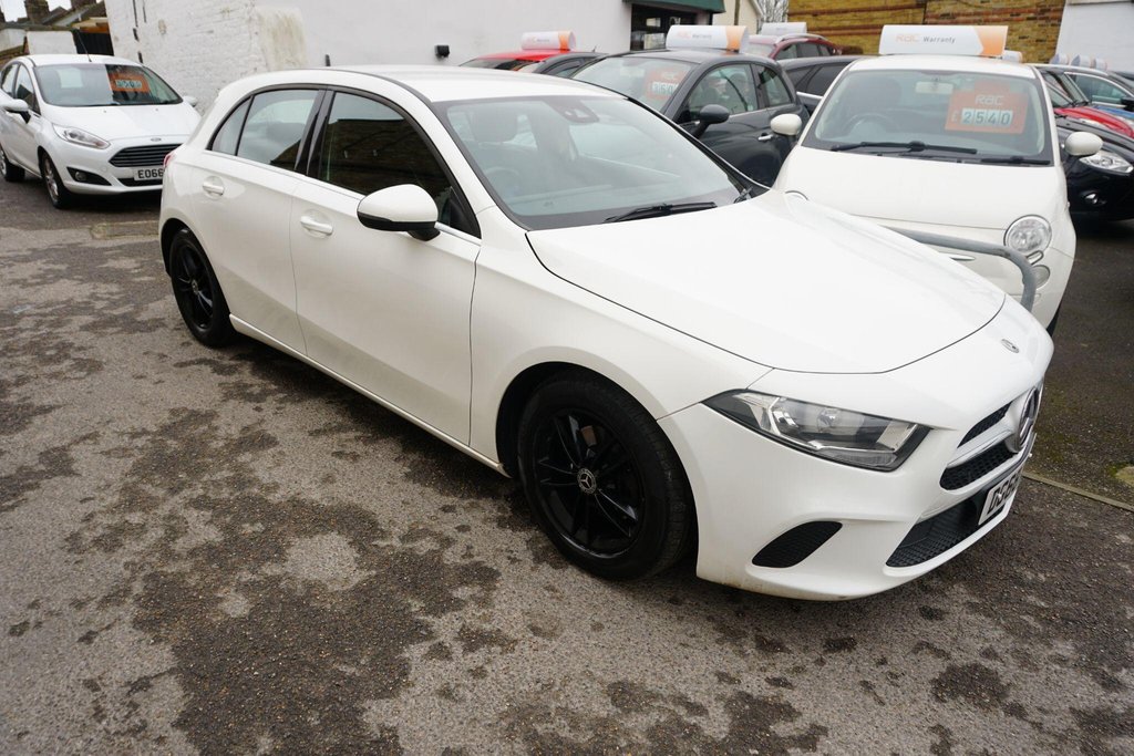 USED 2018 68 MERCEDES-BENZ A CLASS 1.5 A180d SE 7G-DCT Euro 6 (s/s) 5dr AUTO/JUST ARRIVED!!!