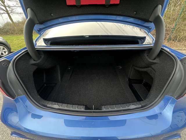 2016 BMW 3 SERIES - Photo 11