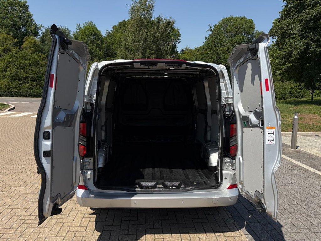 USED 2024 74 FORD TRANSIT CUSTOM 300 NEW SHAPE 2.0EcoBlue AUTO L1H1 170ps *A/C*CAMERA*ALLOYS*SENSORS*HEAT PACK*E/PACK*APPLE CARPLAY* LIMITED-L1-AUTO-GREAT SPEC