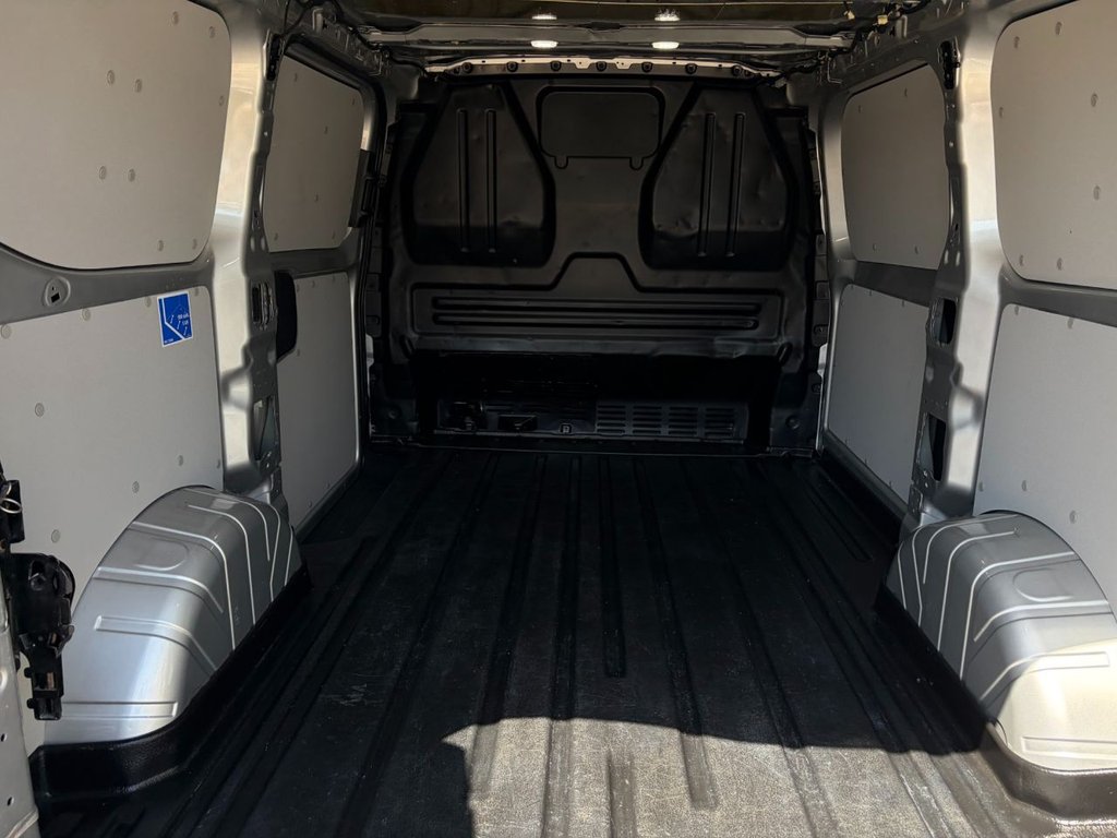 USED 2024 74 FORD TRANSIT CUSTOM 300 NEW SHAPE 2.0EcoBlue AUTO L1H1 170ps *A/C*CAMERA*ALLOYS*SENSORS*HEAT PACK*E/PACK*APPLE CARPLAY* LIMITED-L1-AUTO-GREAT SPEC