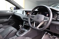 USED 2023 23 VOLKSWAGEN POLO 1.0 TSI R-LINE 5 DOOR 1OWNER F&R SENSORS APPLE CRPLY 17"s