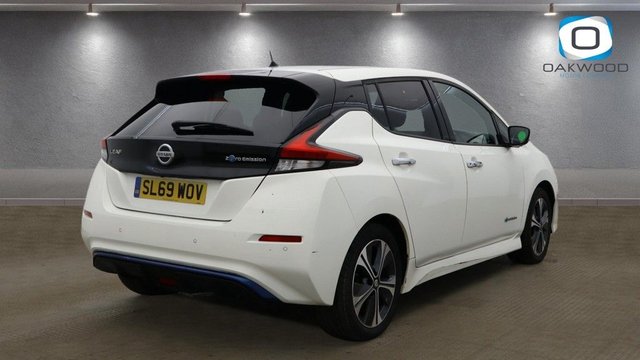 2019 Nissan Leaf - Photo 4