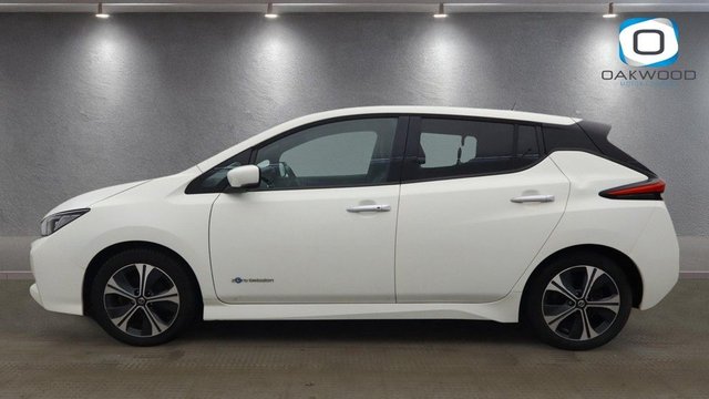2019 Nissan Leaf - Photo 6