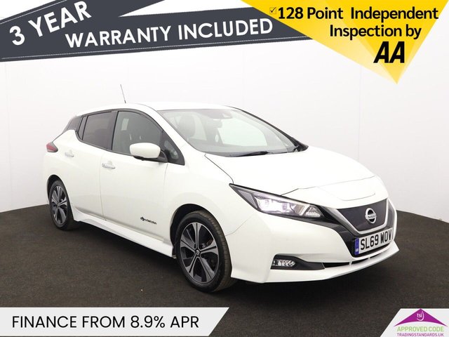 View our Nissan Leaf 40kWh Tekna Hatchback 5dr Electric Auto (150 ps)