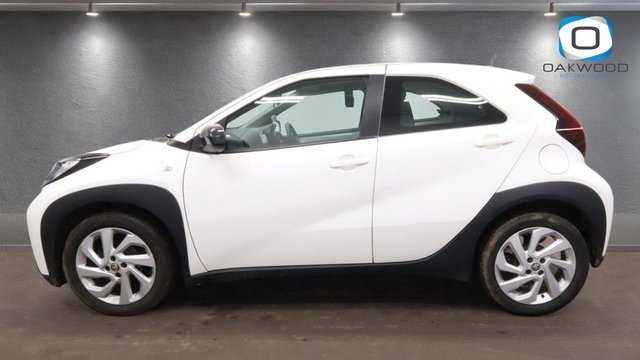 2022 Toyota Aygo X 1L Pure 5dr - Photo 6