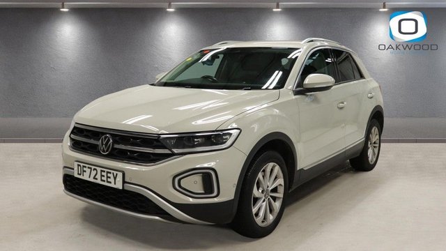 2022 Volkswagen T-Roc 2L Style 5dr - Photo 2