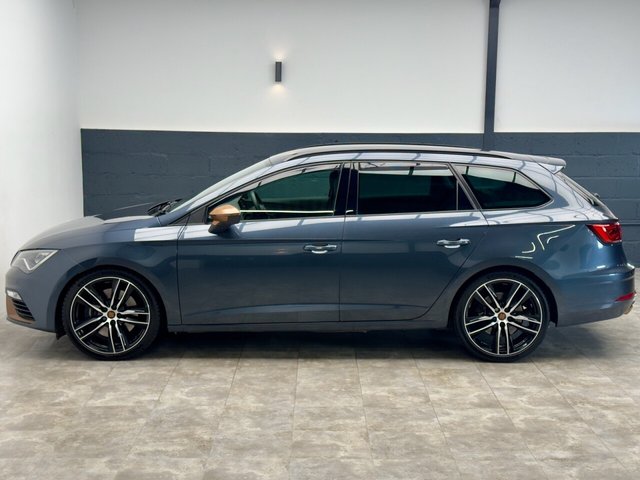 2019 Seat Leon 2L Cupra 300 5dr - Photo 12