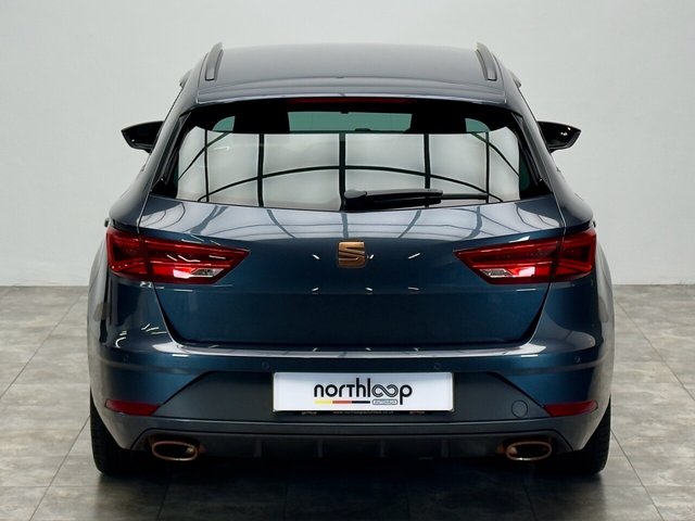 2019 Seat Leon 2L Cupra 300 5dr - Photo 6