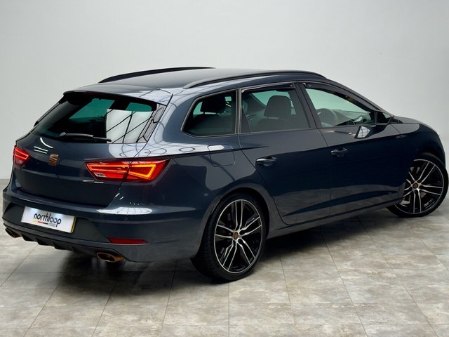 2019 Seat Leon 2L Cupra 300 5dr - Photo 2