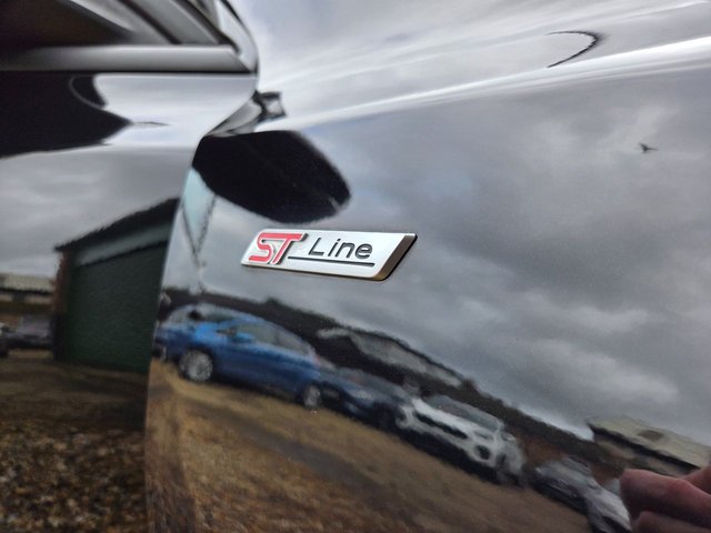 2020 FORD FOCUS 1.0T EcoBoost ST-Line Hatchback 5dr Petrol Manual Euro 6 (s/s) (125 ps) - Photo 9