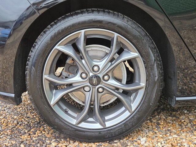 2020 FORD FOCUS 1.0T EcoBoost ST-Line Hatchback 5dr Petrol Manual Euro 6 (s/s) (125 ps) - Photo 10