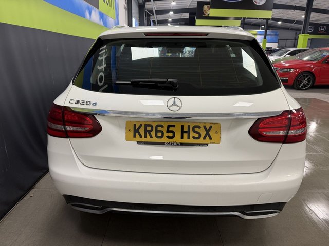 2015 Mercedes-Benz C-Class 2.1L Sport 5dr - Photo 6