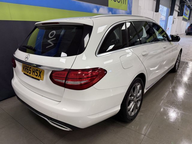 2015 Mercedes-Benz C-Class 2.1L Sport 5dr - Photo 5