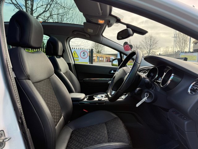 2015 Peugeot 3008 1.6L Allure 5dr - Photo 9