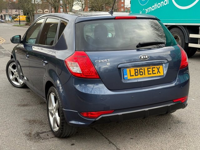 2011 Kia Ceed 1.6L 3 5dr - Photo 5
