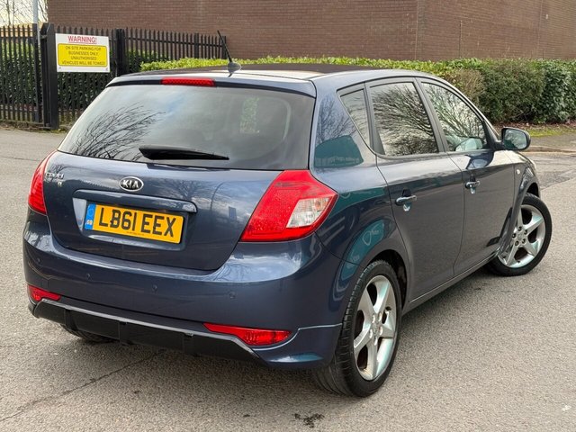 2011 Kia Ceed 1.6L 3 5dr - Photo 7