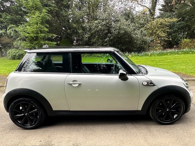 2013 MINI HATCH 2013 1.6 Cooper S Hatchback 3dr Petrol Manual Euro 5 (s/s) (184 ps) - Photo 8