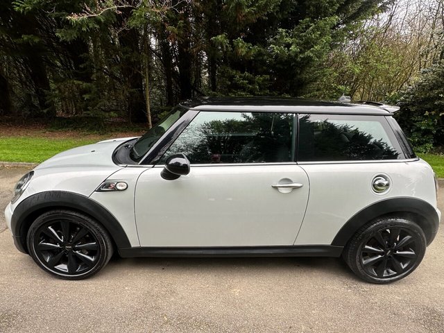 2013 MINI HATCH 2013 1.6 Cooper S Hatchback 3dr Petrol Manual Euro 5 (s/s) (184 ps) - Photo 9
