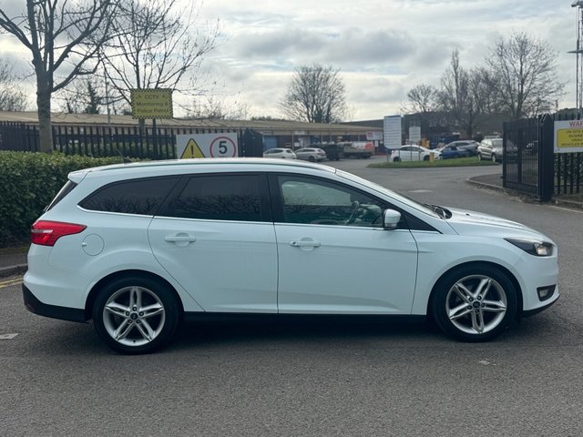 2016 Ford Focus 1.5L Zetec 5dr - Photo 8