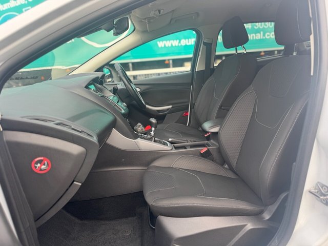 2016 Ford Focus 1.5L Zetec 5dr - Photo 10