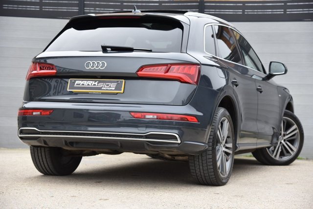 2017 AUDI Q5 - Photo 9