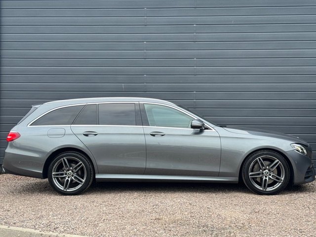 2018 Mercedes-Benz E-CLASS - Photo 8