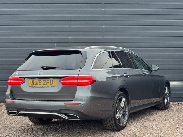 2018 Mercedes-Benz E-CLASS - Photo 6