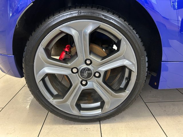 2016 Ford Fiesta 1.6L St-2 3dr - Photo 9