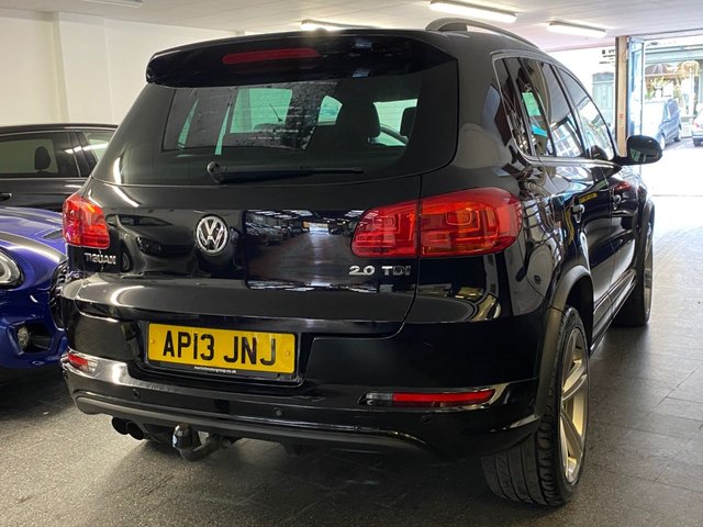 2013 VOLKSWAGEN TIGUAN 2.0 TDI BlueMotion Tech R-Line SUV 5dr Diesel Manual 4WD Euro 5 (s/s) (140 ps) - Photo 8