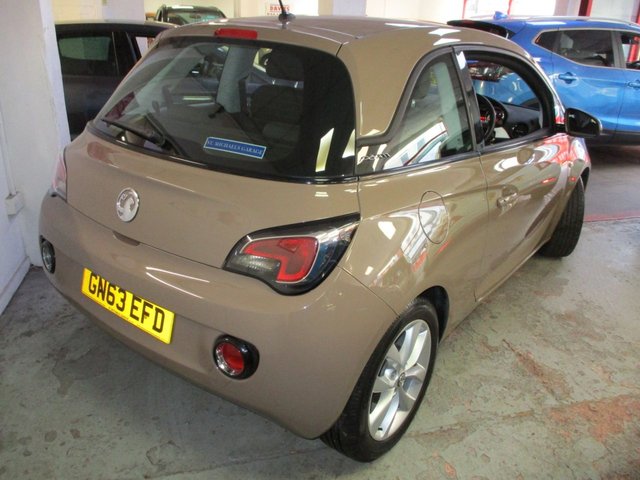 2013 VAUXHALL ADAM 1.2 16v JAM Hatchback 3dr Petrol Manual Euro 5 (70 ps) ONE PREVIOUS OWNER ,6 MONTHS WARRANTY ,13 SERVICE STAMPS 8 MAIN DEALER ,2 KEYS ,PRISTINE EXAMPLE ,VIEWING AND TEST DRIVE ESSENTIAL , - Photo 2