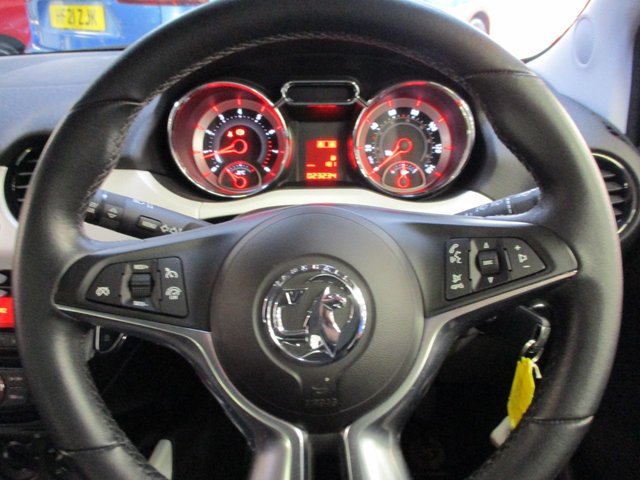 2013 VAUXHALL ADAM 1.2 16v JAM Hatchback 3dr Petrol Manual Euro 5 (70 ps) ONE PREVIOUS OWNER ,6 MONTHS WARRANTY ,13 SERVICE STAMPS 8 MAIN DEALER ,2 KEYS ,PRISTINE EXAMPLE ,VIEWING AND TEST DRIVE ESSENTIAL , - Photo 6