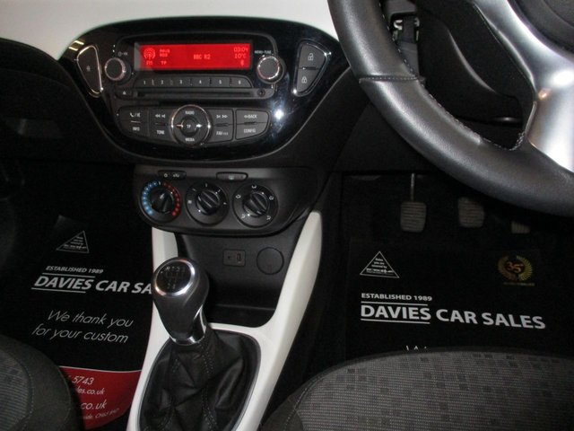 2013 VAUXHALL ADAM 1.2 16v JAM Hatchback 3dr Petrol Manual Euro 5 (70 ps) ONE PREVIOUS OWNER ,6 MONTHS WARRANTY ,13 SERVICE STAMPS 8 MAIN DEALER ,2 KEYS ,PRISTINE EXAMPLE ,VIEWING AND TEST DRIVE ESSENTIAL , - Photo 7