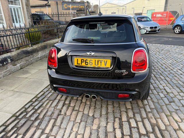 2016 MINI HATCH - Photo 11