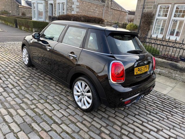 2016 MINI HATCH - Photo 10