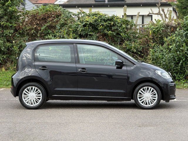 2016 Volkswagen Up! 1L Move Up! 5dr - Photo 3
