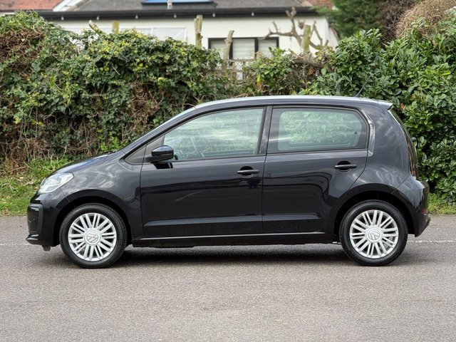 2016 Volkswagen Up! 1L Move Up! 5dr - Photo 4