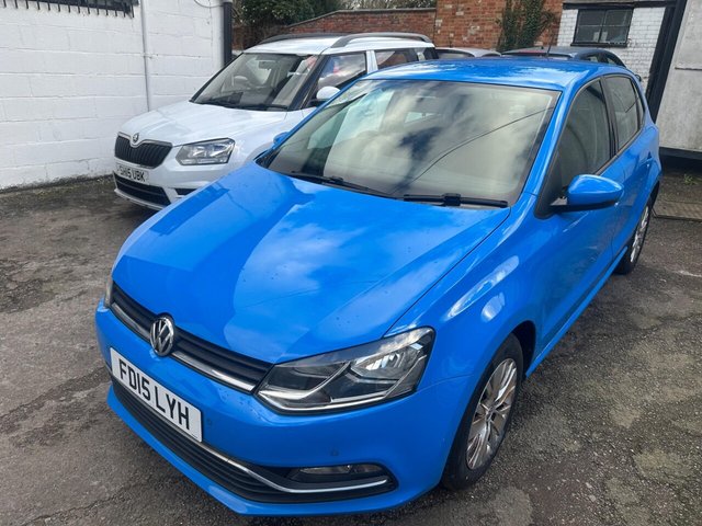 2015 VOLKSWAGEN POLO