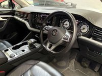 USED 2018 03 VOLKSWAGEN TOUAREG 3.0 TDI V6 SEL SUV 5dr Diesel Tiptronic 4Motion Euro 6 (s/s) (231 ps) FHTD SEATS+SAT NAV+DAB