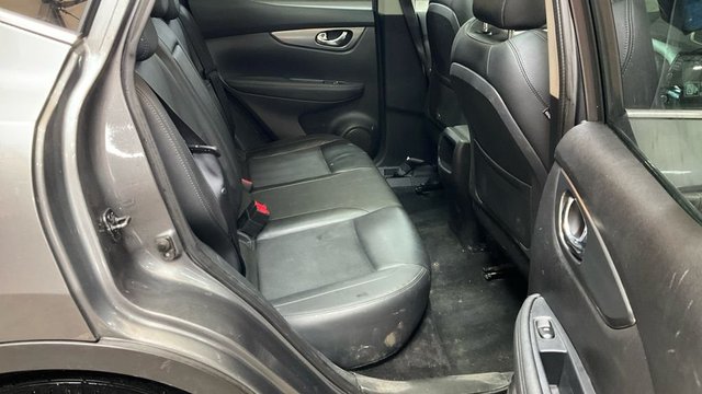 2018 NISSAN QASHQAI 1.5 dCi Tekna SUV 5dr Diesel Manual Euro 6 (s/s) (115 ps) - Photo 4