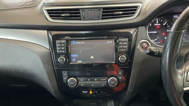 2018 NISSAN QASHQAI 1.5 dCi Tekna SUV 5dr Diesel Manual Euro 6 (s/s) (115 ps) - Photo 6