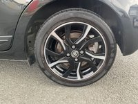 USED 2018 18 TOYOTA YARIS 1.5 VVT-h Design Hatchback 5dr Petrol Hybrid E-CVT Euro 6 (s/s) (100 ps) 