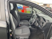 USED 2018 18 TOYOTA YARIS 1.5 VVT-h Design Hatchback 5dr Petrol Hybrid E-CVT Euro 6 (s/s) (100 ps) 