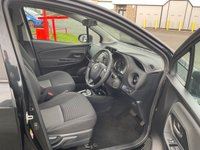 USED 2018 18 TOYOTA YARIS 1.5 VVT-h Design Hatchback 5dr Petrol Hybrid E-CVT Euro 6 (s/s) (100 ps) 