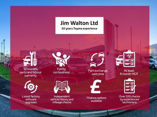 2018 TOYOTA YARIS - Photo 2