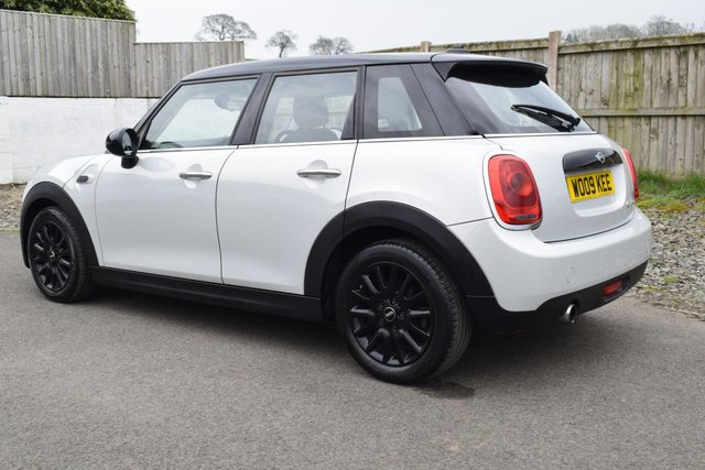2016 MINI HATCH - Photo 9