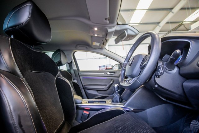 2016 Renault Megane 1.2L Dynamique S Nav 5dr - Photo 3