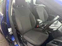 USED 2014 64 FORD FOCUS 1.6 Titanium Navigator Hatchback 5dr Petrol Powershift Euro 5 (125 ps) BLUETOOTH~DAB~A/C~CRUISE~PARK SENS