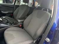 USED 2014 64 FORD FOCUS 1.6 Titanium Navigator Hatchback 5dr Petrol Powershift Euro 5 (125 ps) BLUETOOTH~DAB~A/C~CRUISE~PARK SENS